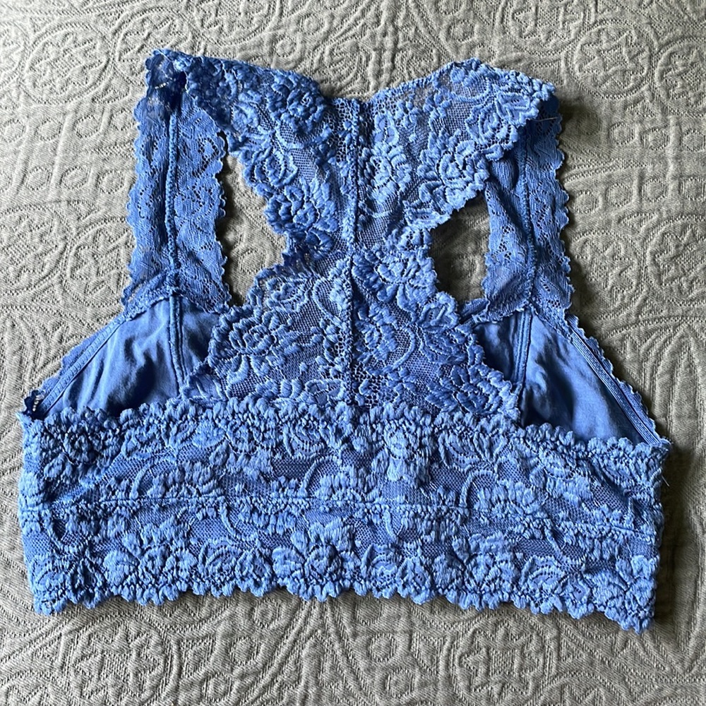 Blue Lace Bralette - Picture 2 of 3